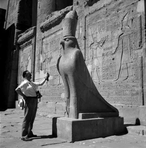 statue Horus