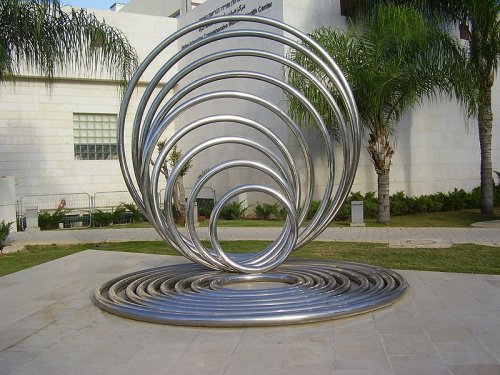 yaacov agam